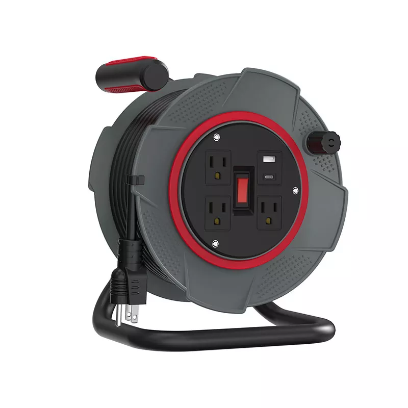 3Outlets USB plastic cord reel 45ft