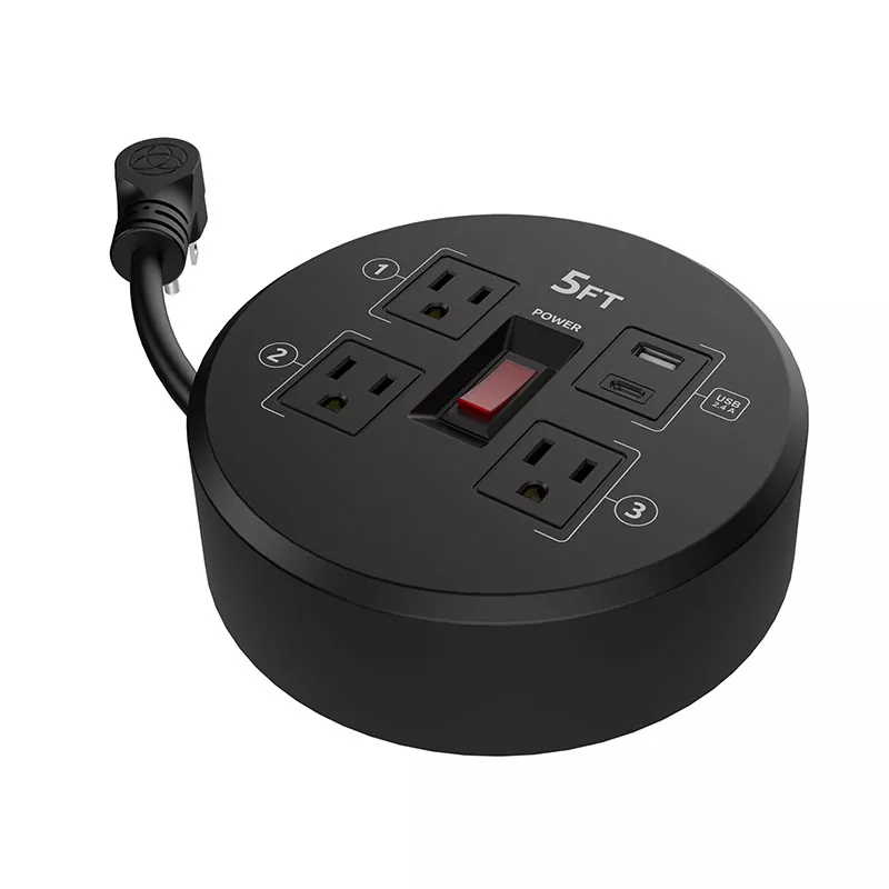 Mini 3 outlet USB2.4A plastic cord reel
